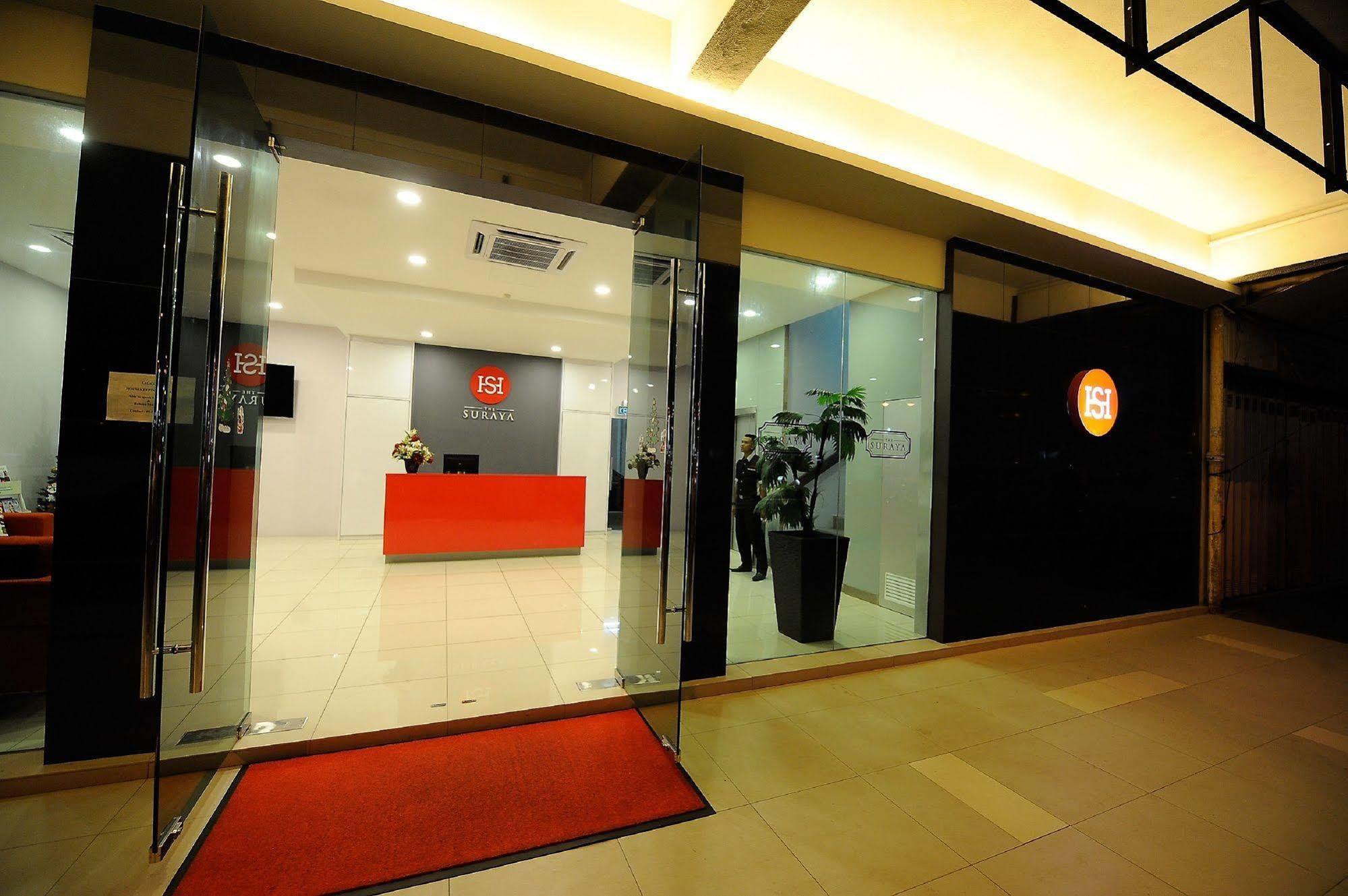 Oyo 232 The Suraya Hotel Kuantan Esterno foto